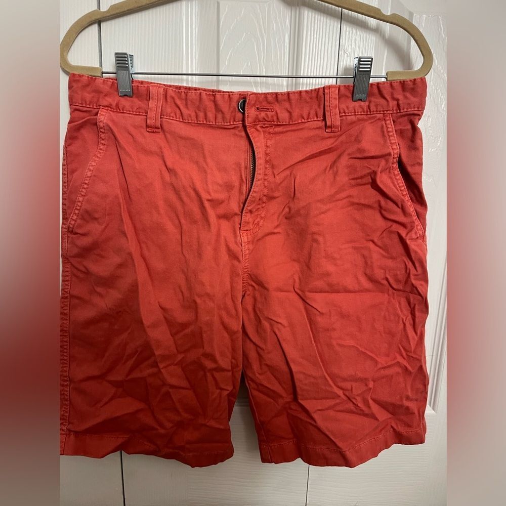 Rust Orange Bass Men’s Shorts. Size 34.
